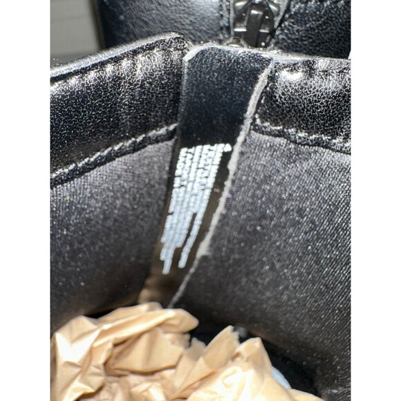 Art Class Girls Laurel Chelsea Black boots size 4 NWT - Picture 7 of 7